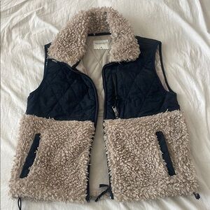 Black and Cream Sherpa Vest